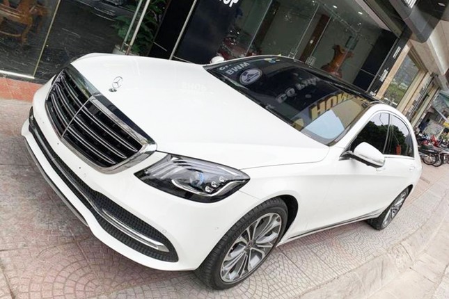 Kham pha Mercedes-Benz S-Class gia 4,8 ty Tuan Hung vua tau-Hinh-12