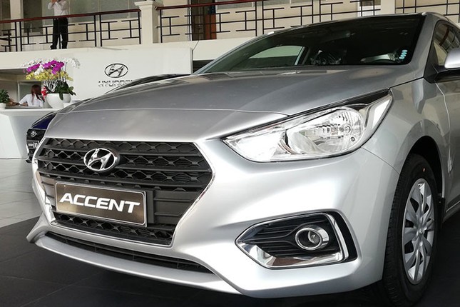 Sedan B-class Hyundai Accent 2019 gia tu 426 trieu dong co gi?-Hinh-2