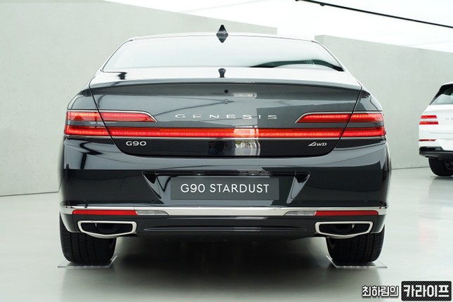 Can canh xe sang Genesis G90 Stardust hon 2,5 ty dong-Hinh-4