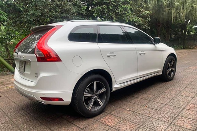 Can canh Volvo XC60 2016 chay 4 nam ho gia ban 1,5 ty-Hinh-10