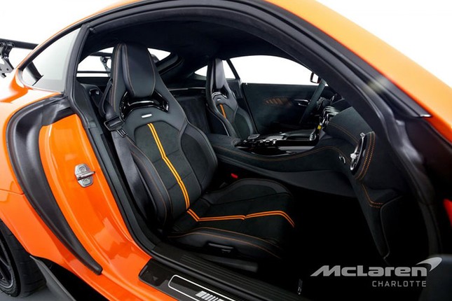 Can canh Mercedes-AMG GT Black Series co gia len toi 18 ty-Hinh-8