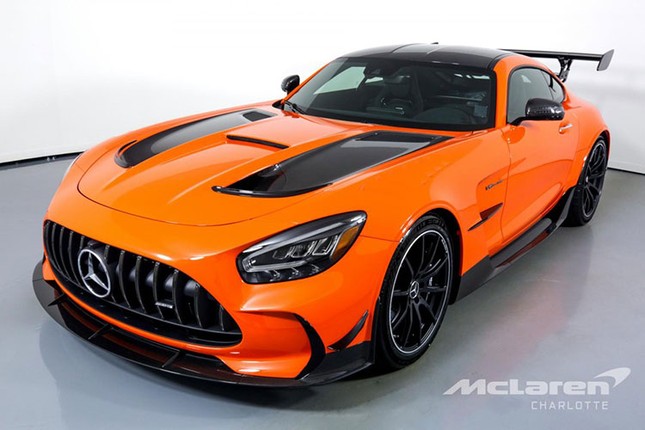 Can canh Mercedes-AMG GT Black Series co gia len toi 18 ty