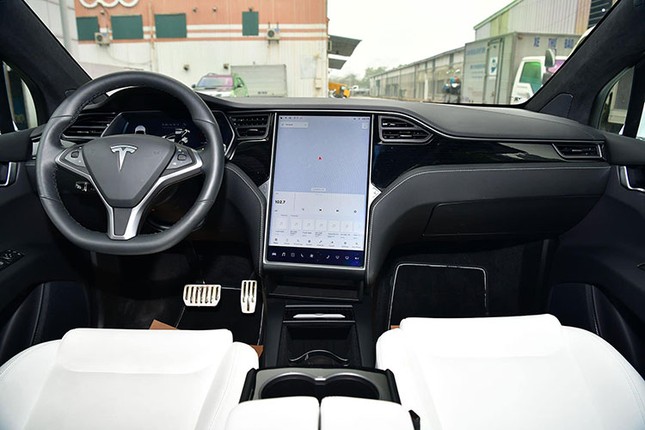 Chi tiet Tesla Model X dang rao ban hon 7 ty tai Viet Nam-Hinh-6