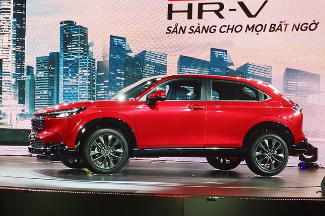 Honda HR-V 2022 lot xac ve ngoai hinh co gia cao nhat 870 trieu dong-Hinh-12