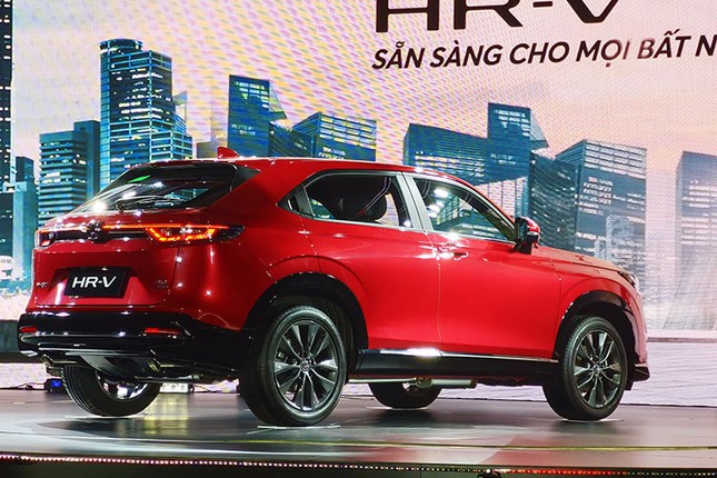 Honda HR-V 2022 lot xac ve ngoai hinh co gia cao nhat 870 trieu dong-Hinh-3