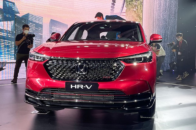 Honda HR-V 2022 lot xac ve ngoai hinh co gia cao nhat 870 trieu dong-Hinh-4