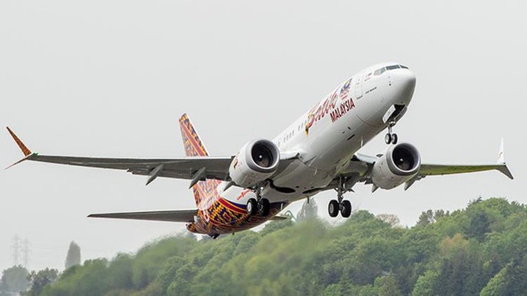 May bay Boeing 737 MAX bi “cam cua“ vi khien hang tram nguoi thiet mang-Hinh-5