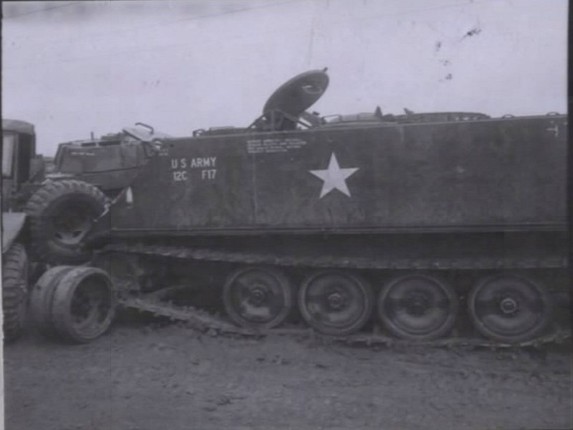 Kinh hoang “nghia dia” xe thiet giap M113 trong Chien tranh Viet Nam-Hinh-6