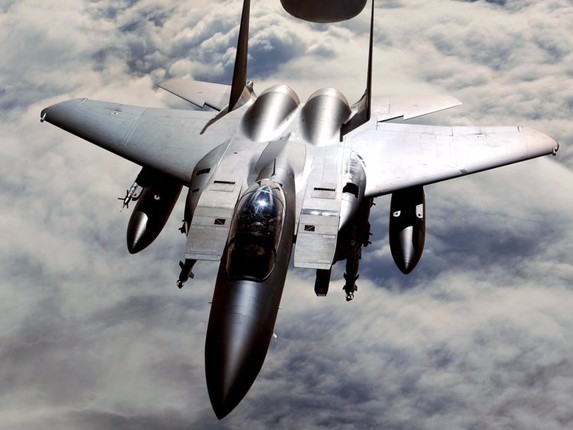 Vi sao F-15 lai la may bay tot nhat hanh tinh, MiG-Su o dau?-Hinh-2