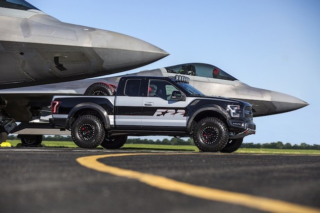 Ford F150 Raptor may bay tang hinh F-22 “chot gia” 6,8 ty-Hinh-3