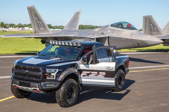 Ford F150 Raptor may bay tang hinh F-22 “chot gia” 6,8 ty-Hinh-7