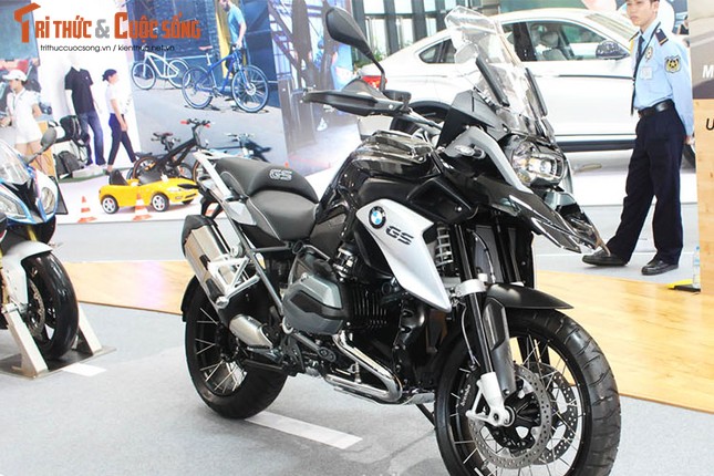 Loat moto phan khoi lon BMW giam gia “dau” Honda VN-Hinh-6