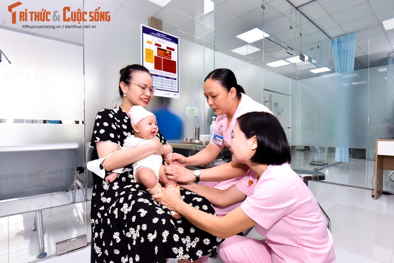 Phong tiem vaccine Benh vien Quan y 175 chinh thuc hoat dong